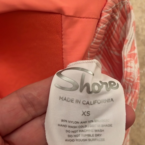 Shore Brand Loop Bandeau Top & Loop Bikini Bottoms in Coral Palms Print - Picture 13 of 13